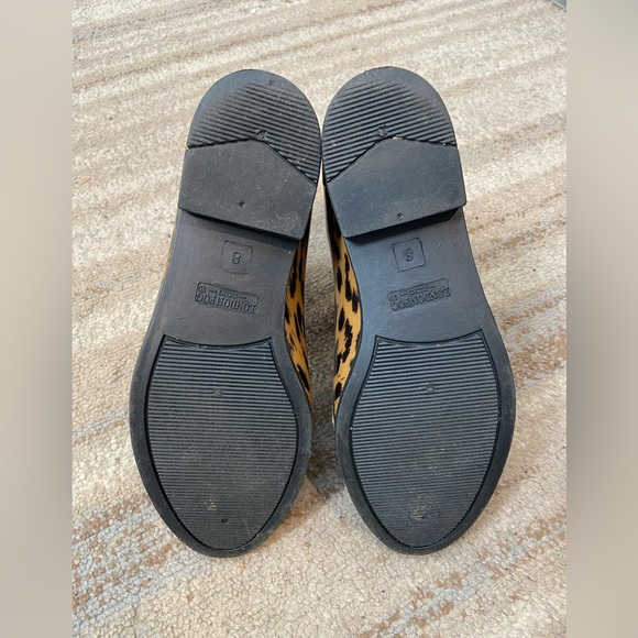 Two pairs of Chelsea Boots, size 8 - Picture 4 of 9